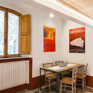Appartamento Loft Viaveneto, Volterra